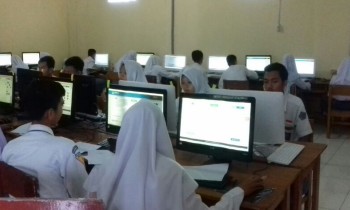 Gladi  Bersih Ujian Nasional Berbasis Komputer (UNBK) di SMK Negeri 1 Cikarang Pusat